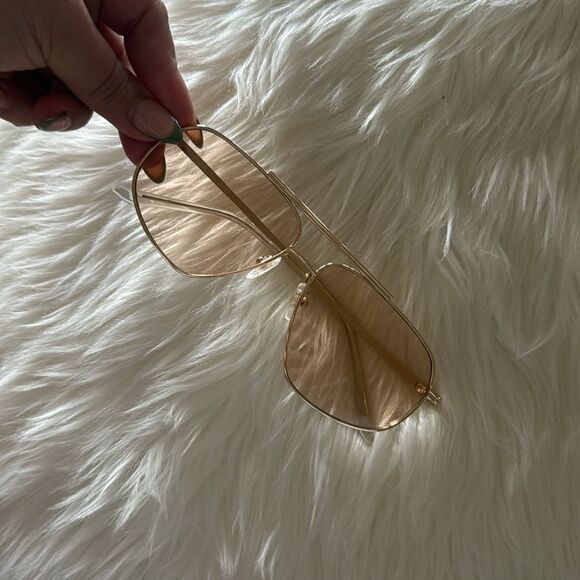 Translucent vintage style sunglasses main image 5